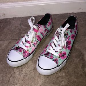 Arizona Green Tea Cherry Blossom Shoes